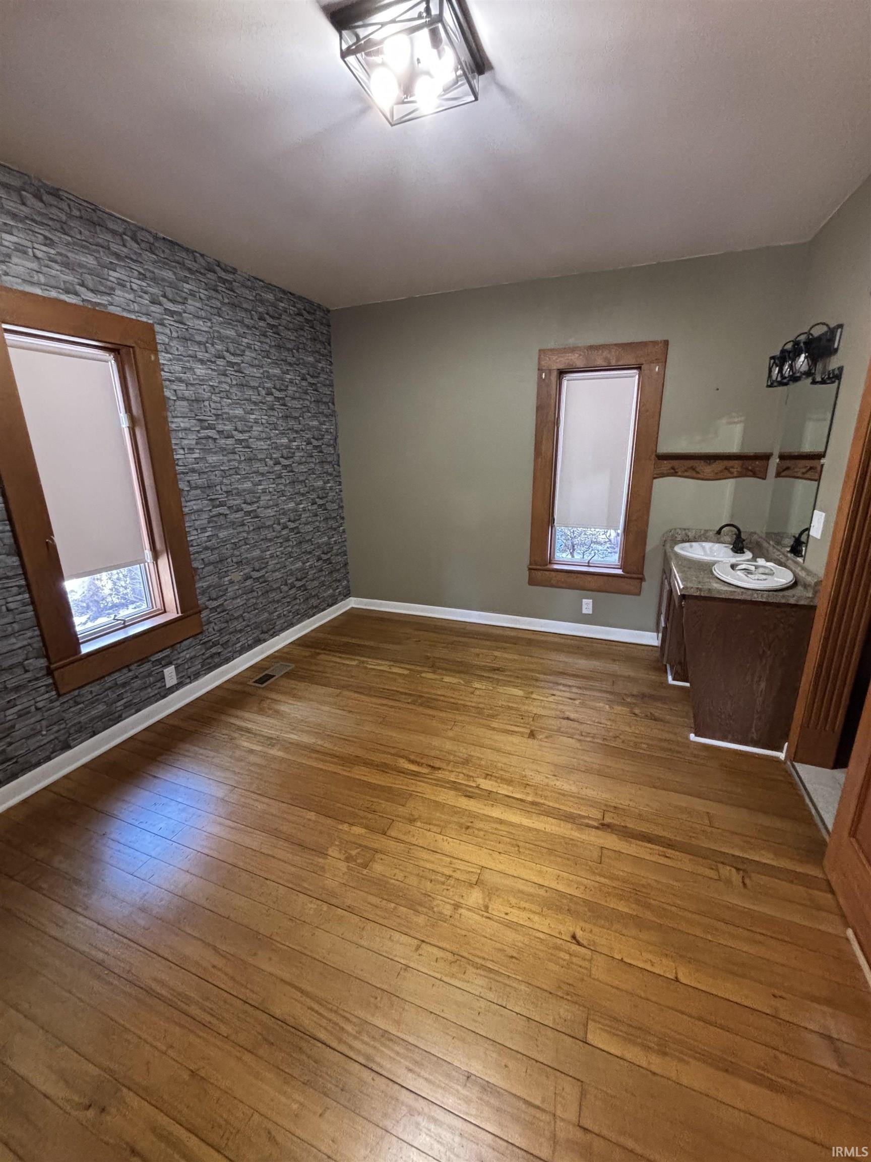 4353 North County Road Spencerville, IN 46788 - Photo 12 of 31