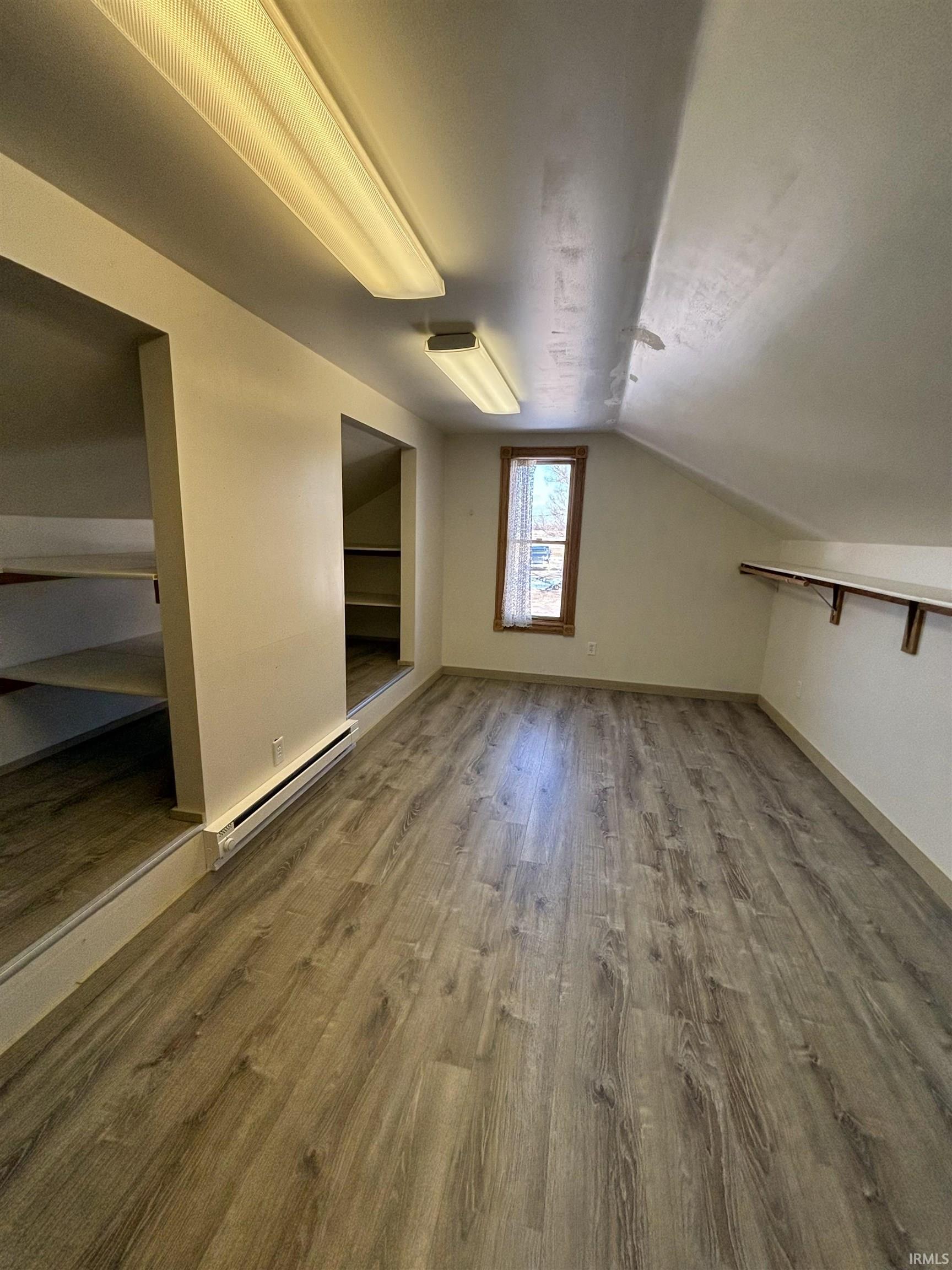 4353 North County Road Spencerville, IN 46788 - Photo 5 of 31