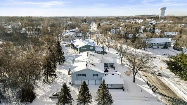 $200,000 | 5998 Fernwood Street, Shoreview, MN 55126