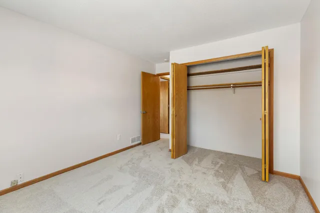 $200,000 | 5998 Fernwood Street, Shoreview, MN 55126