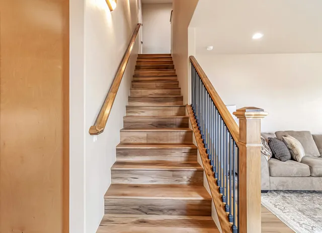 a view of entryway and hall