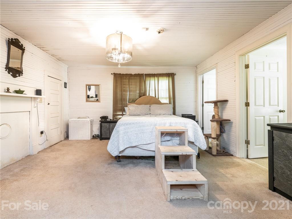 3715 Beason Road Mooresboro, NC 28114 - Photo 4 of 33 Gallery Image 4