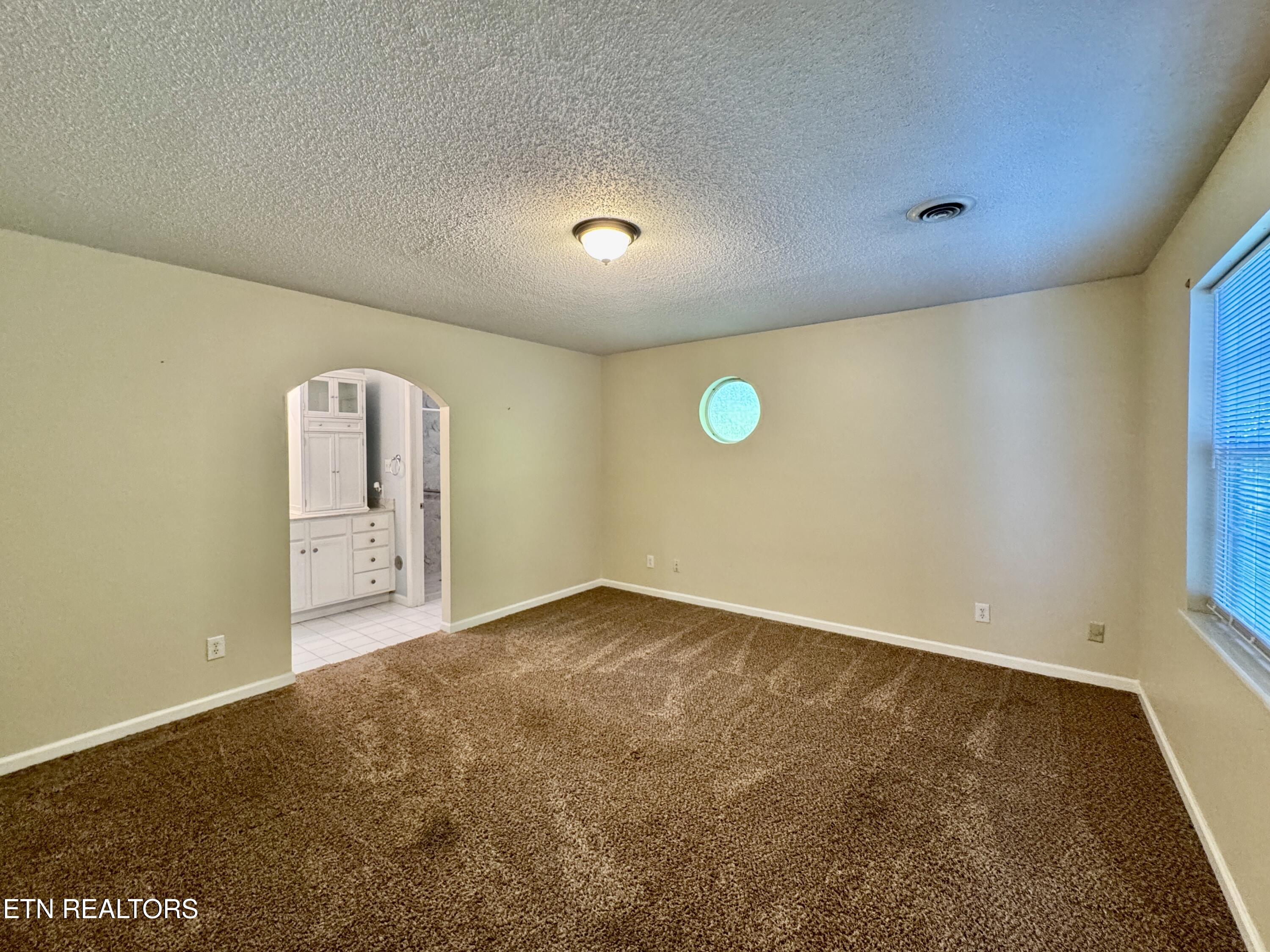 3319 Laurel View Road Knoxville, TN 37917 - Photo 23 of 36 25