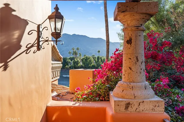 $2,900,000 | 41511 Bob Hope Drive, Rancho Mirage, CA 92270