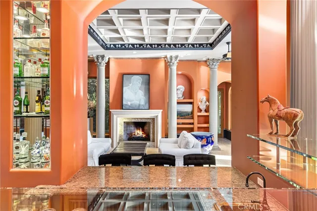 $2,900,000 | 41511 Bob Hope Drive, Rancho Mirage, CA 92270