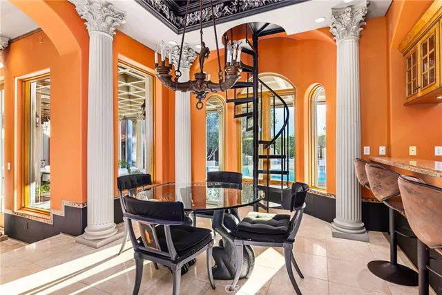 $2,900,000 | 41511 Bob Hope Drive, Rancho Mirage, CA 92270