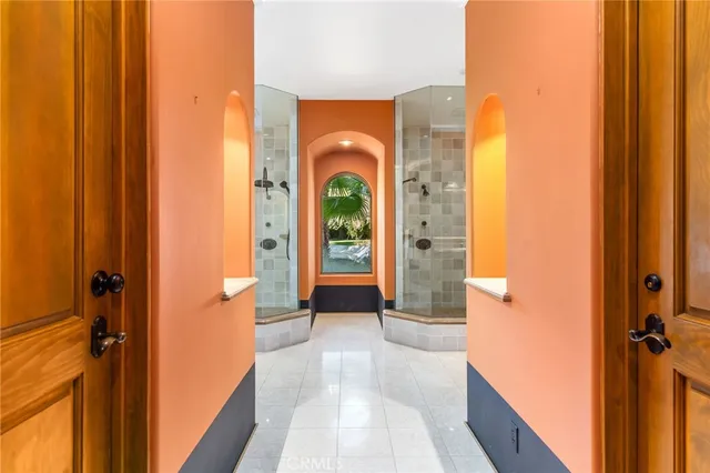 $2,900,000 | 41511 Bob Hope Drive, Rancho Mirage, CA 92270