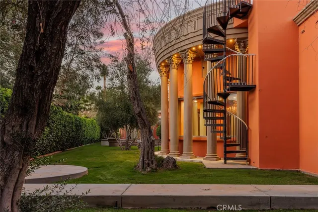 $2,900,000 | 41511 Bob Hope Drive, Rancho Mirage, CA 92270