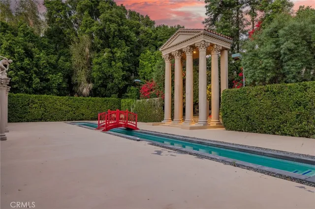 $2,900,000 | 41511 Bob Hope Drive, Rancho Mirage, CA 92270