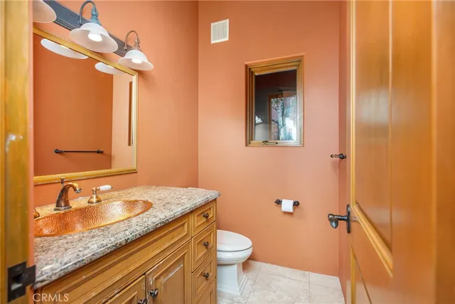 $2,900,000 | 41511 Bob Hope Drive, Rancho Mirage, CA 92270