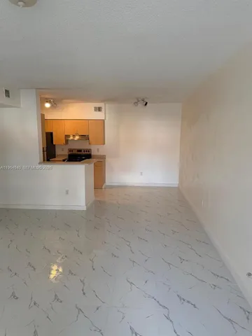 $1,900 | 10354 Fox Trail Road South, Unit 1506, Royal Palm Beach, FL 33411