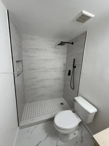 $1,900 | 10354 Fox Trail Road South, Unit 1506, Royal Palm Beach, FL 33411