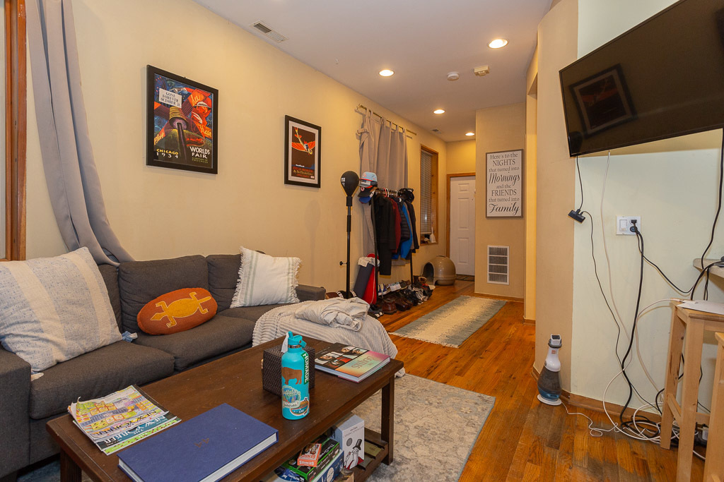 1307 North Greenview Avenue, Unit 1R Chicago, IL 60642 - Photo 9 of 18