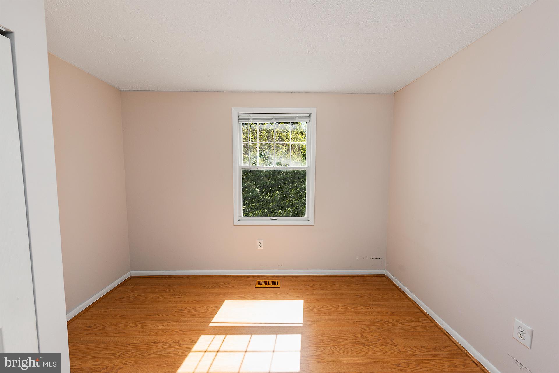 9438 Northgate Road Laurel, MD 20723 - Photo 18 of 40 Second bedroom