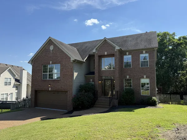 $550,000 | 106 Paige Park Lane, Goodlettsville, TN 37072