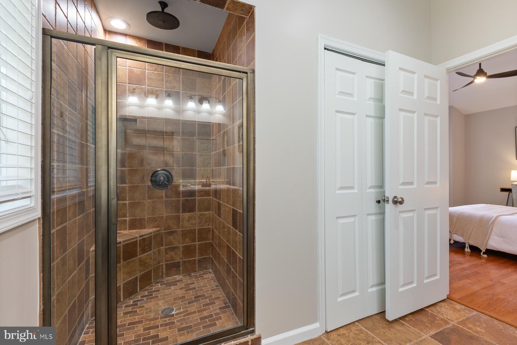 2646 Babcock Road Vienna, VA 22181 - Photo 37 of 52 Master Shower