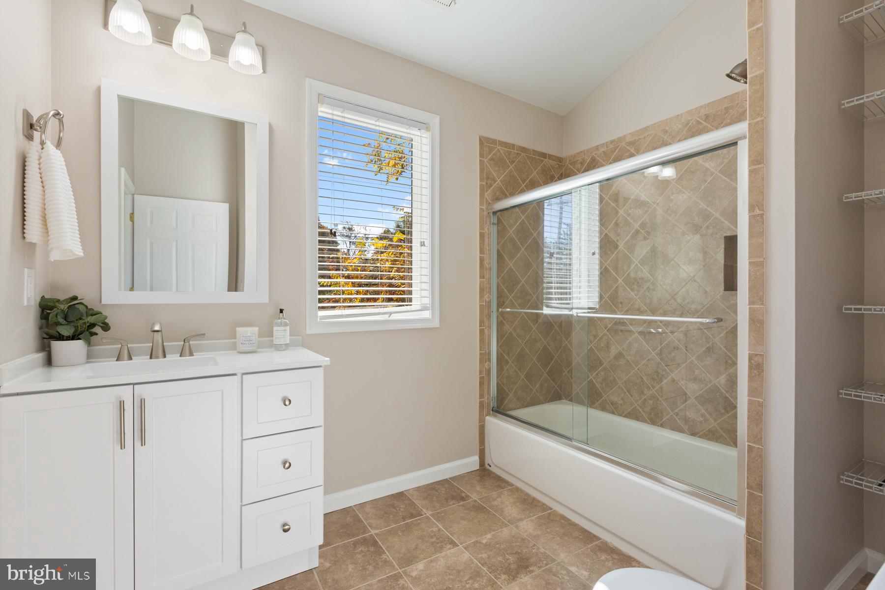 2646 Babcock Road Vienna, VA 22181 - Photo 43 of 52 Upper Level Bath
