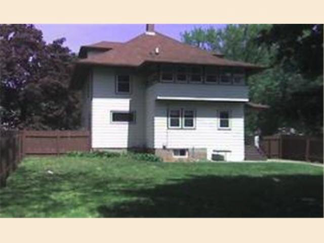 516 7th Street Southwest Rochester, MN 55902 - Photo 16 of 17