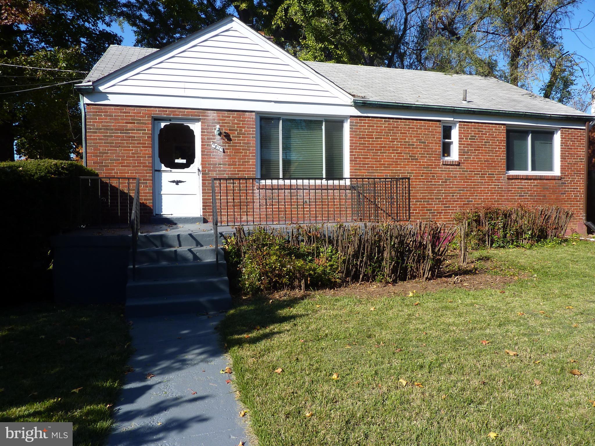 301 Dearborn Avenue Silver Spring, MD 20901 - Photo 2 of 30 Gallery Image 2