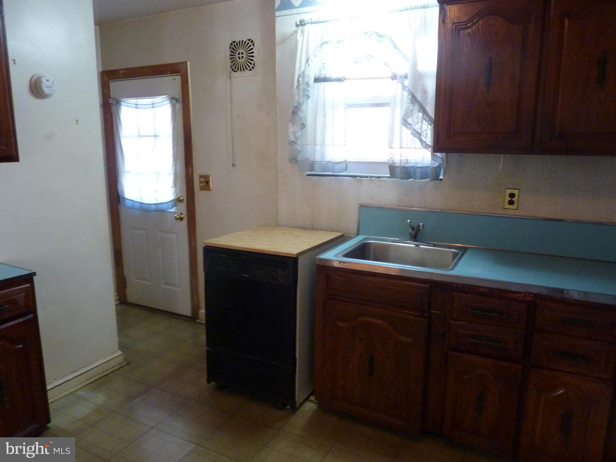 301 Dearborn Avenue Silver Spring, MD 20901 - Photo 15 of 30 Gallery Image 15