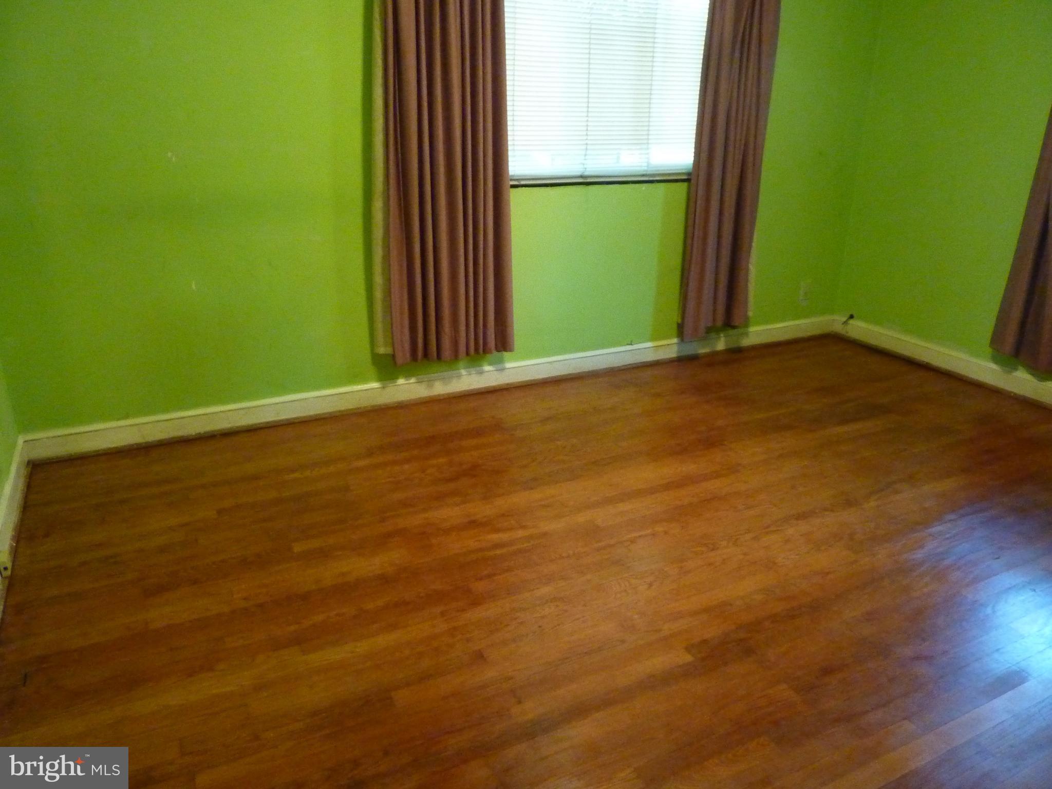 301 Dearborn Avenue Silver Spring, MD 20901 - Photo 17 of 30 Gallery Image 17