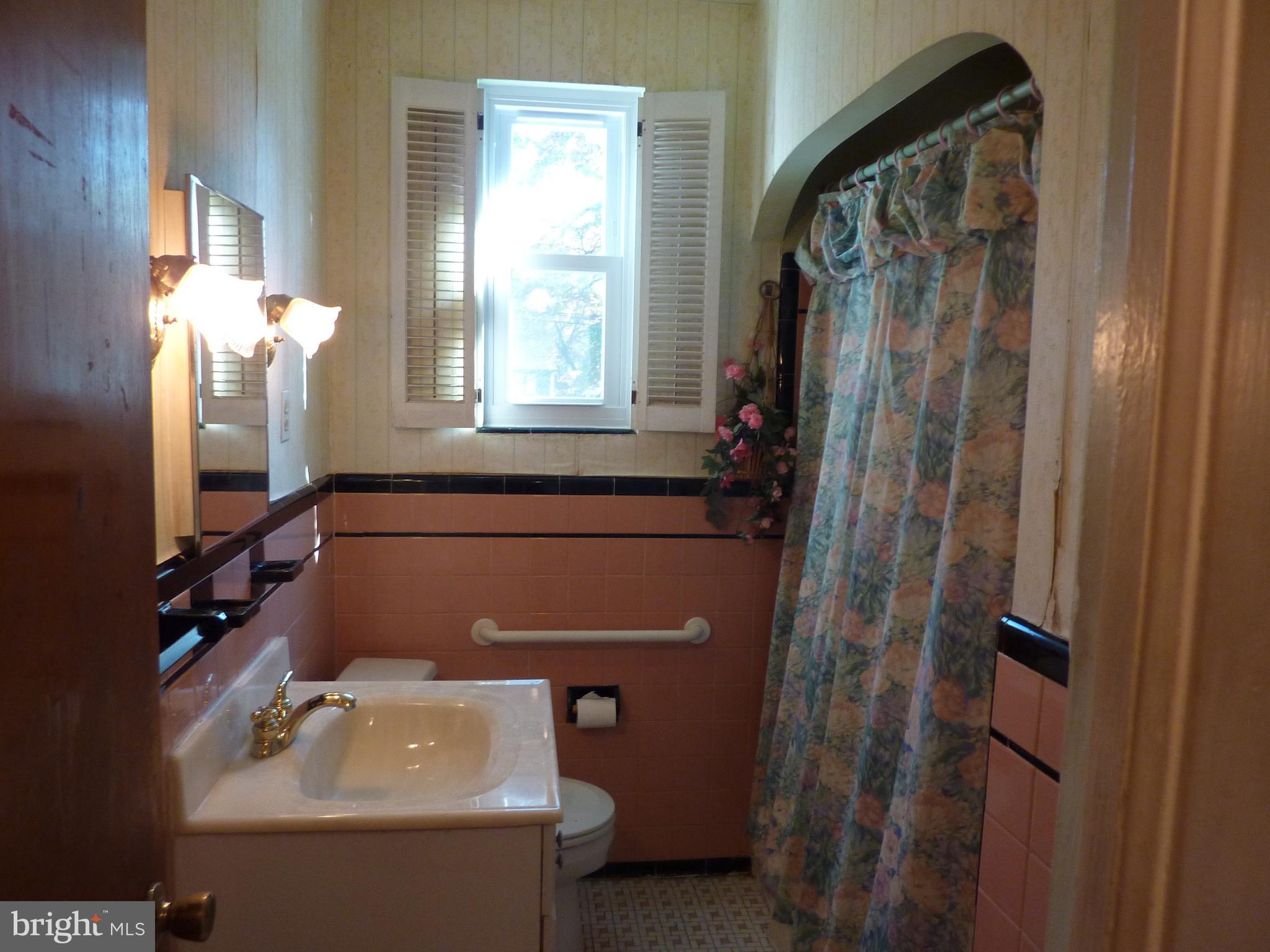 301 Dearborn Avenue Silver Spring, MD 20901 - Photo 20 of 30 Gallery Image 20