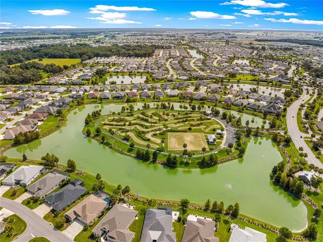 $749,900 | 3031 Hicks Place, The Villages, FL 32163