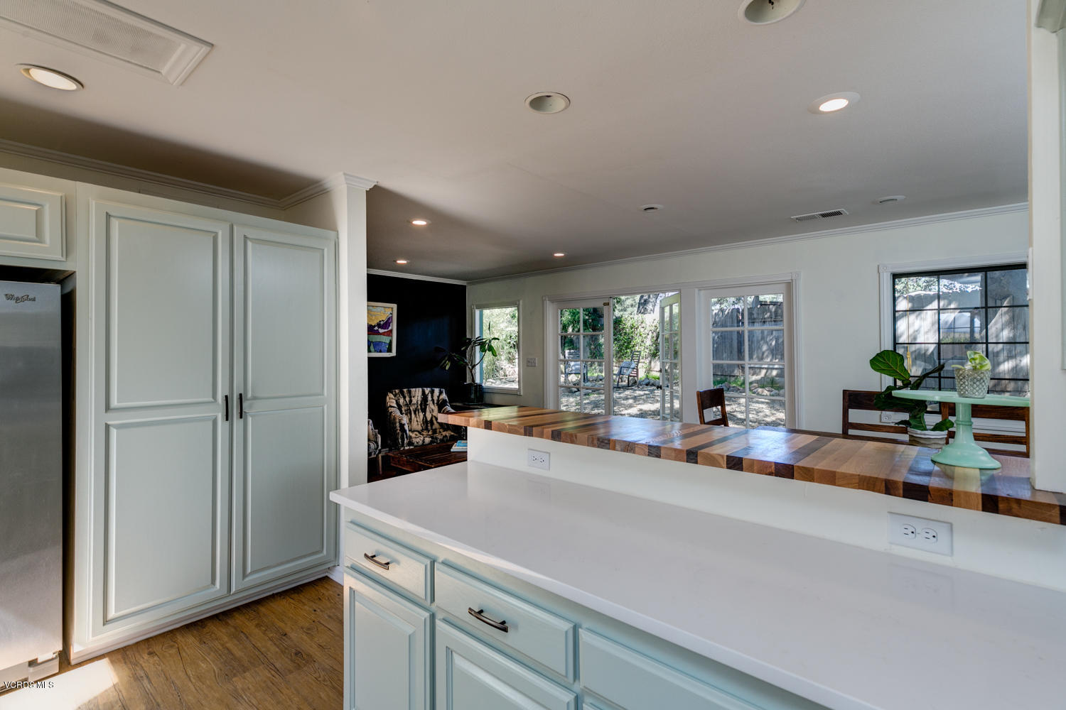 1111 Arcata Road Ojai, CA 93023 - Photo 11 of 27 Kitchen Open View