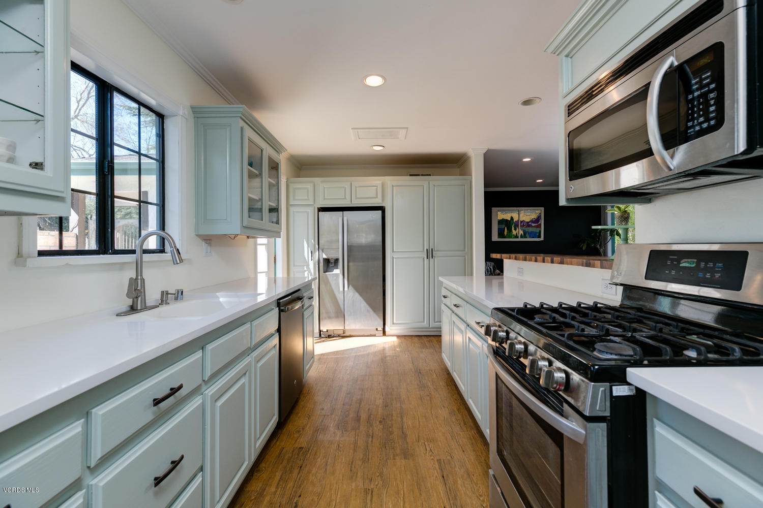1111 Arcata Road Ojai, CA 93023 - Photo 13 of 27 Kitchen back view