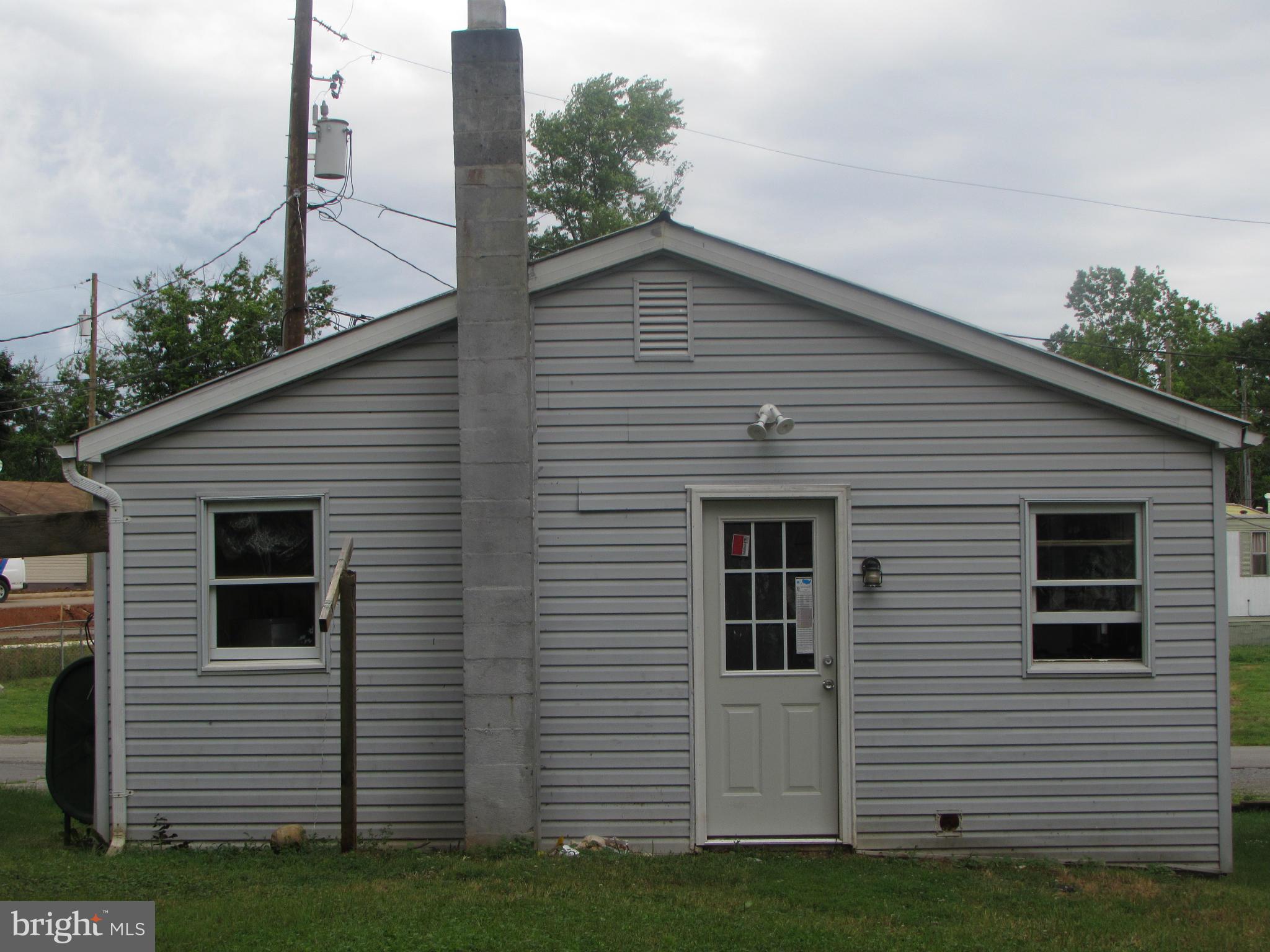 404 East 11th Avenue Ranson, WV 25438 - Photo 3 of 28 Exterior (Rear)