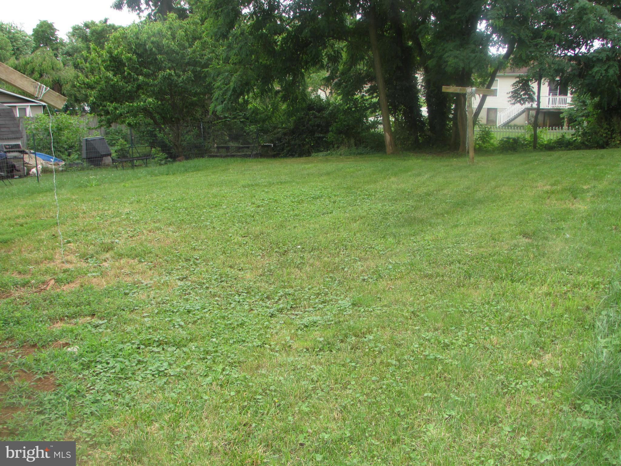404 East 11th Avenue Ranson, WV 25438 - Photo 6 of 28 Exterior (Rear)