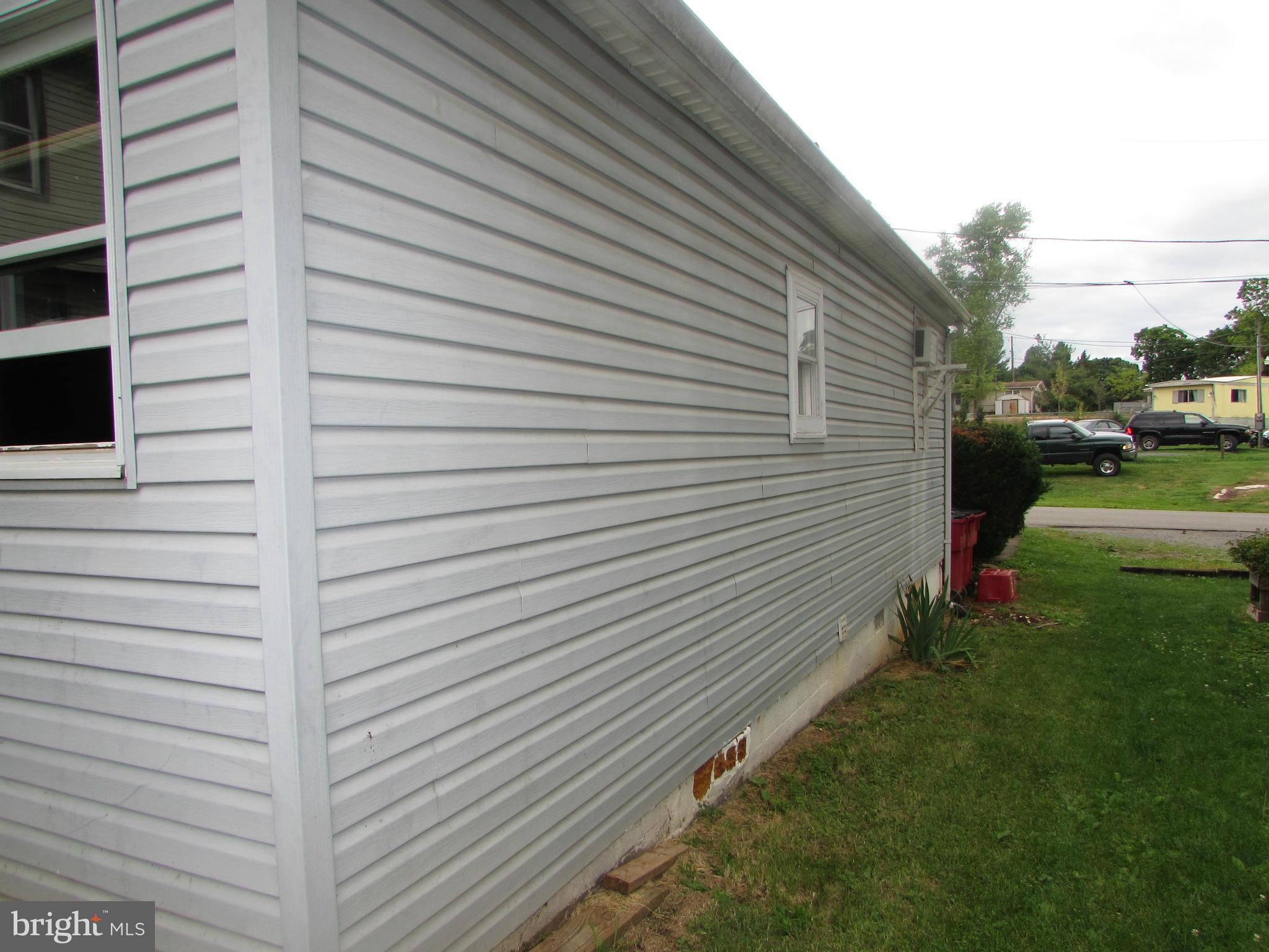 404 East 11th Avenue Ranson, WV 25438 - Photo 8 of 28 Exterior (General)