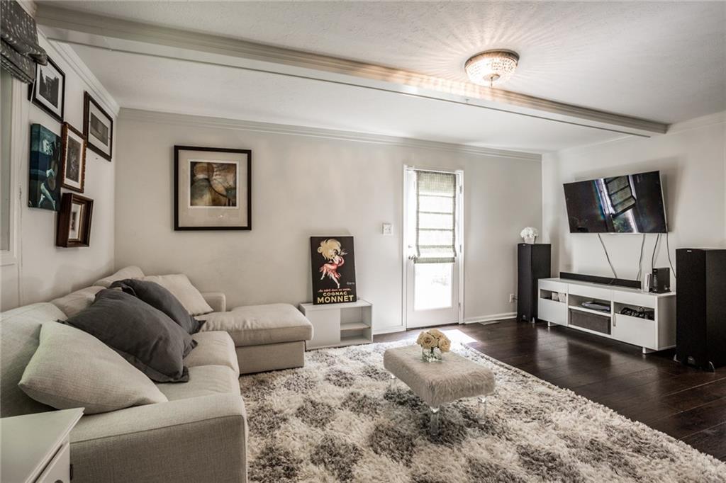 8939 Wickham Road Indianapolis, IN 46260 - Photo 23 of 41 Gallery Image 23