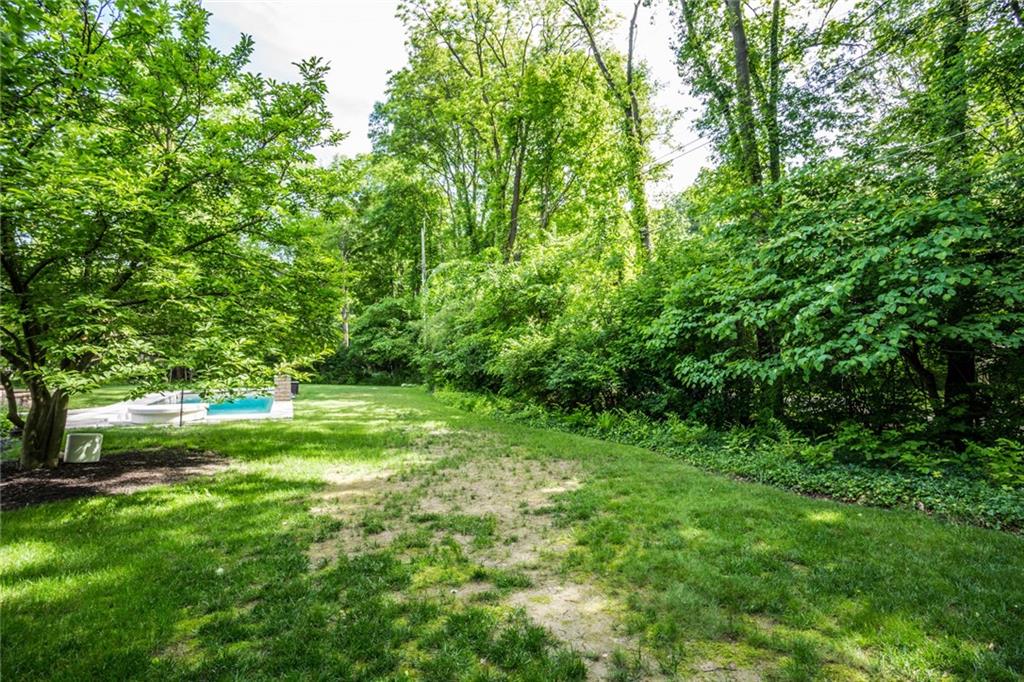 8939 Wickham Road Indianapolis, IN 46260 - Photo 37 of 41 Gallery Image 37