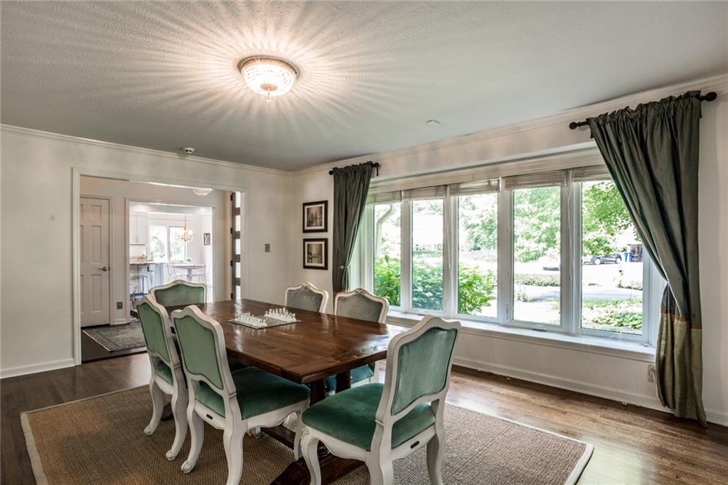 8939 Wickham Road Indianapolis, IN 46260 - Photo 6 of 41 Gallery Image 6