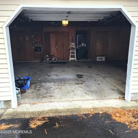 $170,000 | 4C Ardsley Avenue, Unit 63, Whiting, NJ 08759