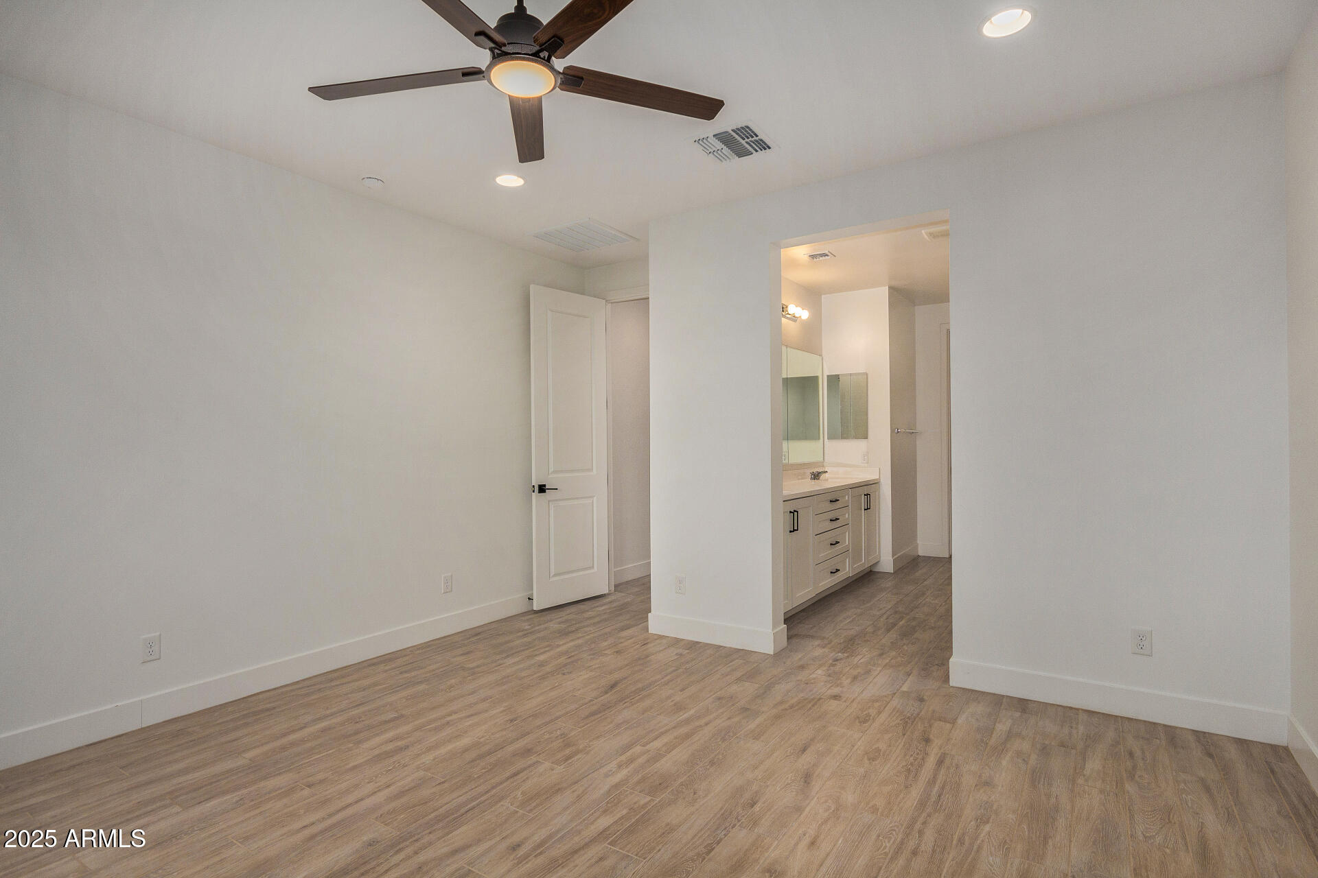 4609 South Element Mesa, AZ 85212 - Photo 14 of 32 14 - Element