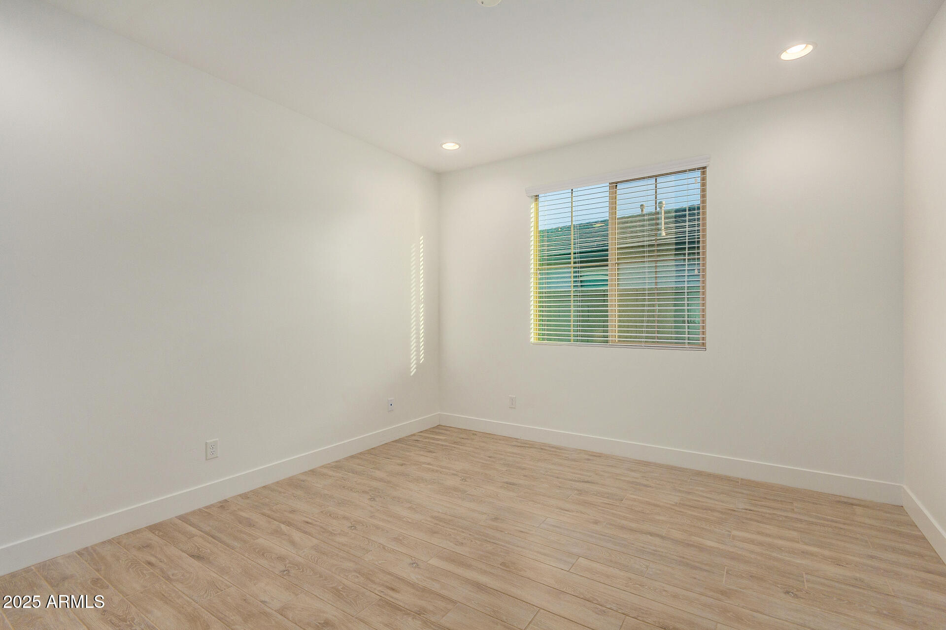 4609 South Element Mesa, AZ 85212 - Photo 18 of 32 18 - Element