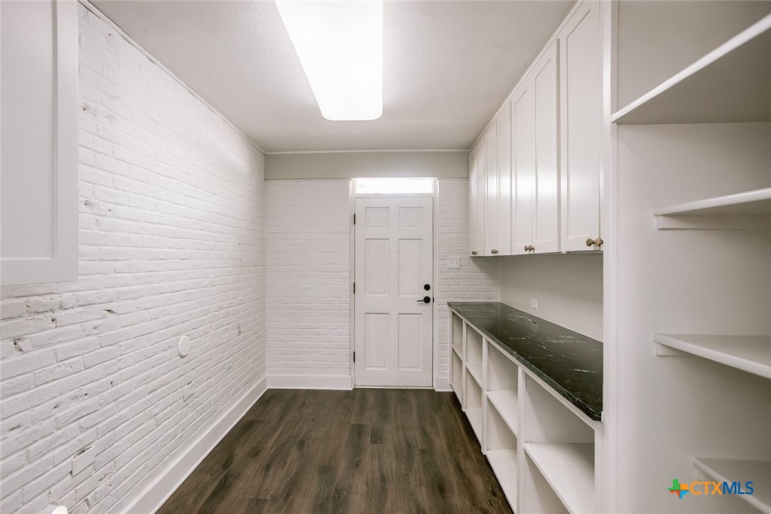 2807 Bluebonnet Street Victoria, TX 77901 - Photo 17 of 44