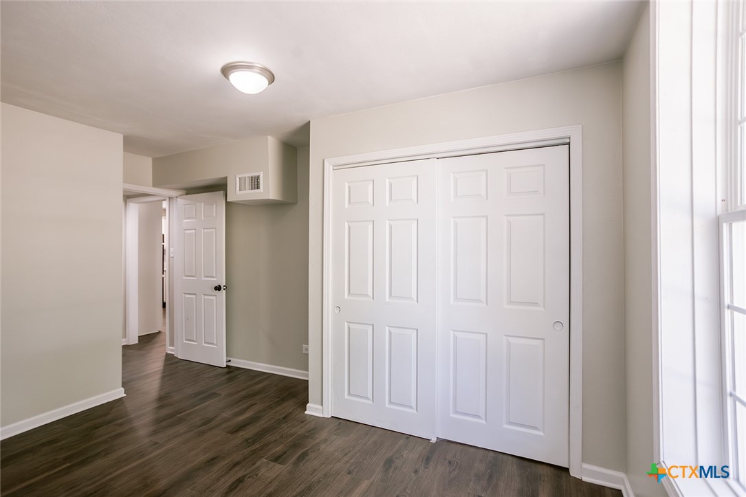 2807 Bluebonnet Street Victoria, TX 77901 - Photo 28 of 44