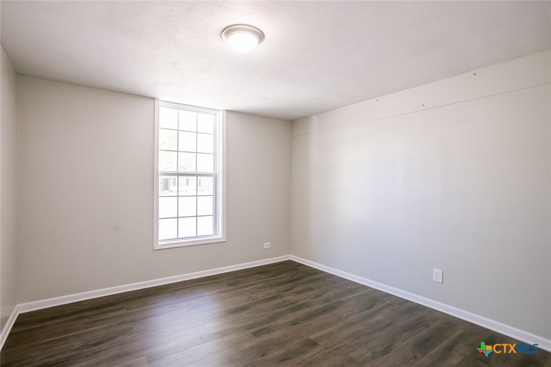 2807 Bluebonnet Street Victoria, TX 77901 - Photo 31 of 44