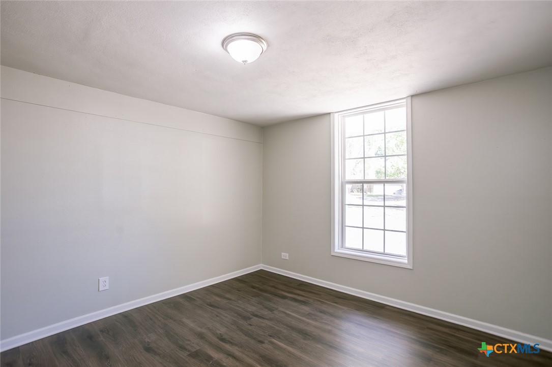 2807 Bluebonnet Street Victoria, TX 77901 - Photo 34 of 44