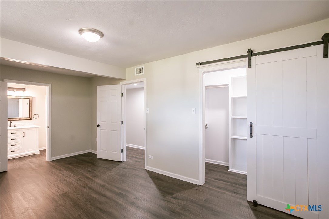 2807 Bluebonnet Street Victoria, TX 77901 - Photo 39 of 44