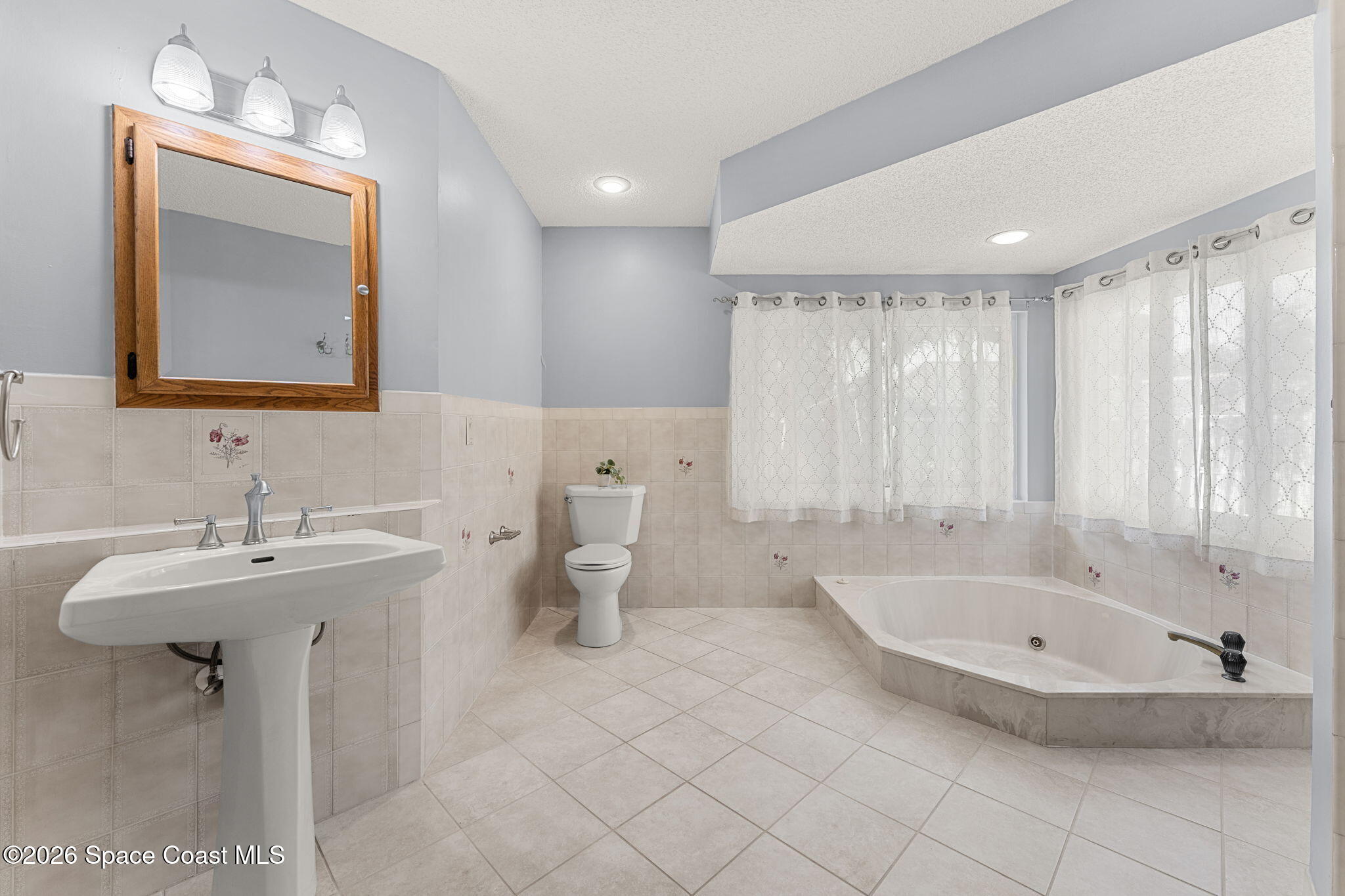 407 Rio Palma South Indialantic, FL 32903 - Photo 17 of 48 407 Rio Palma S (7)