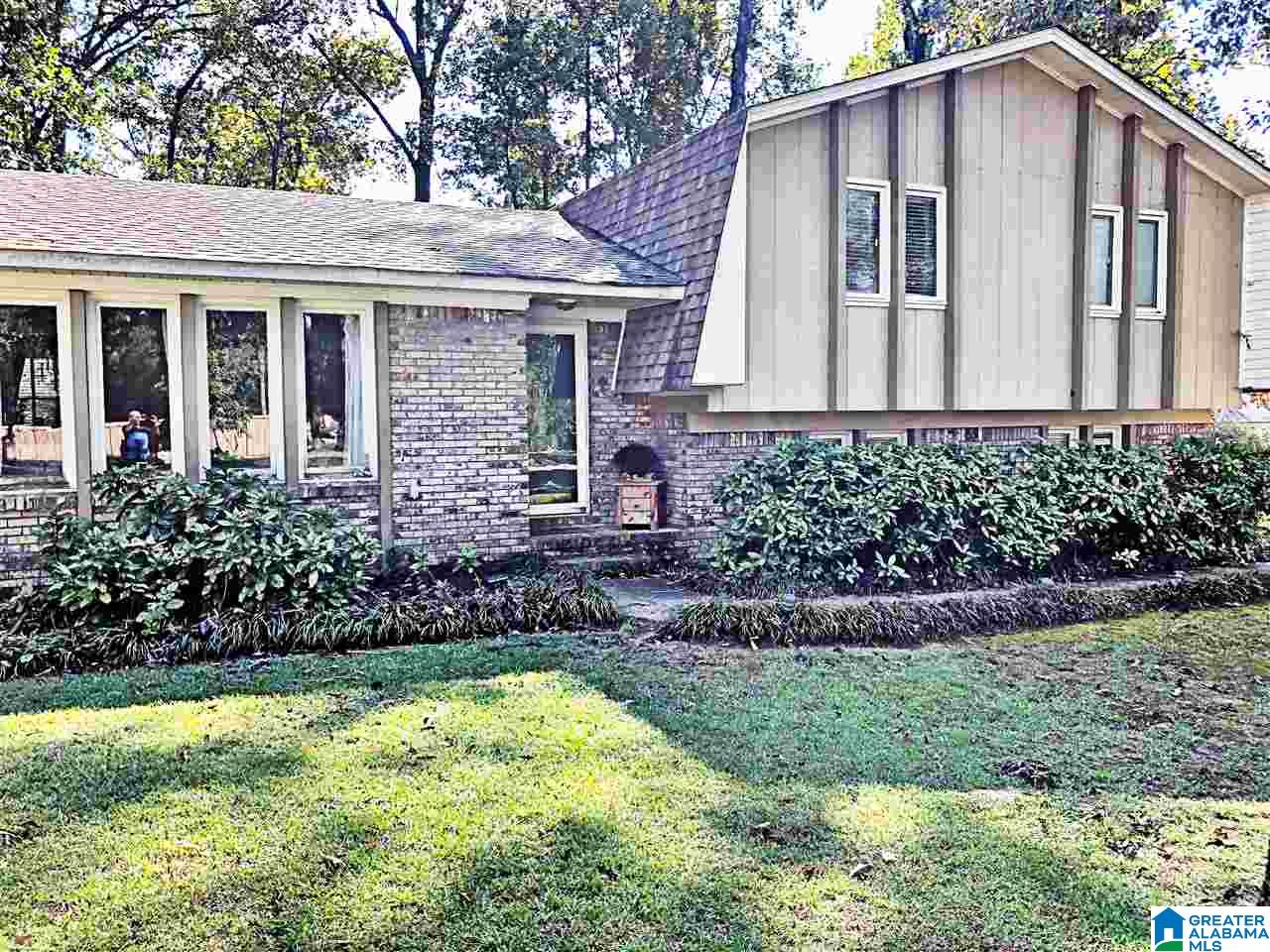 1813 Smoke Tree Lane Alabaster, AL 35007 - Photo 1 of 18