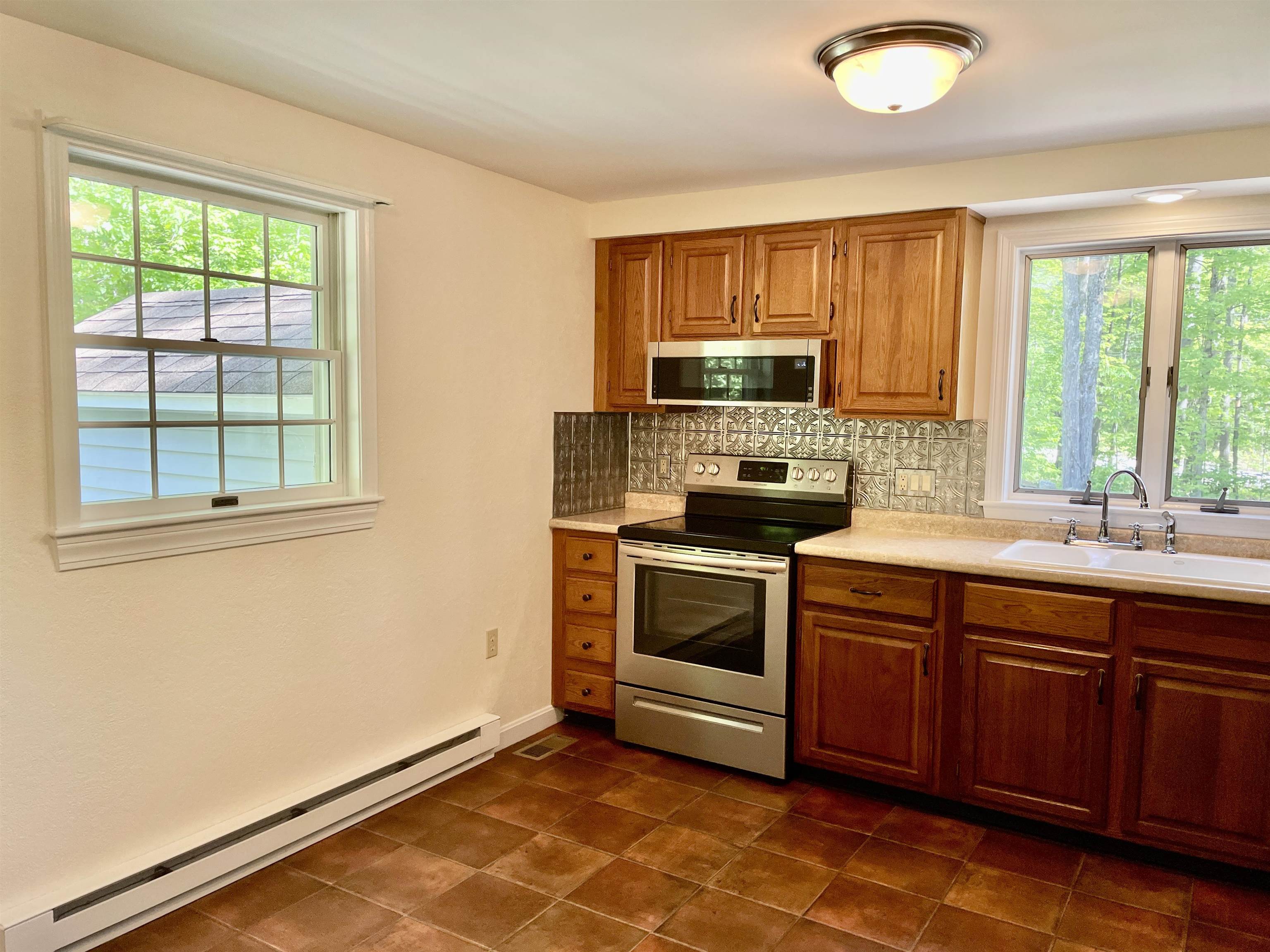 603 Old Turnpike Road Salisbury, NH 03268 - Photo 12 of 38 Gallery Image 12