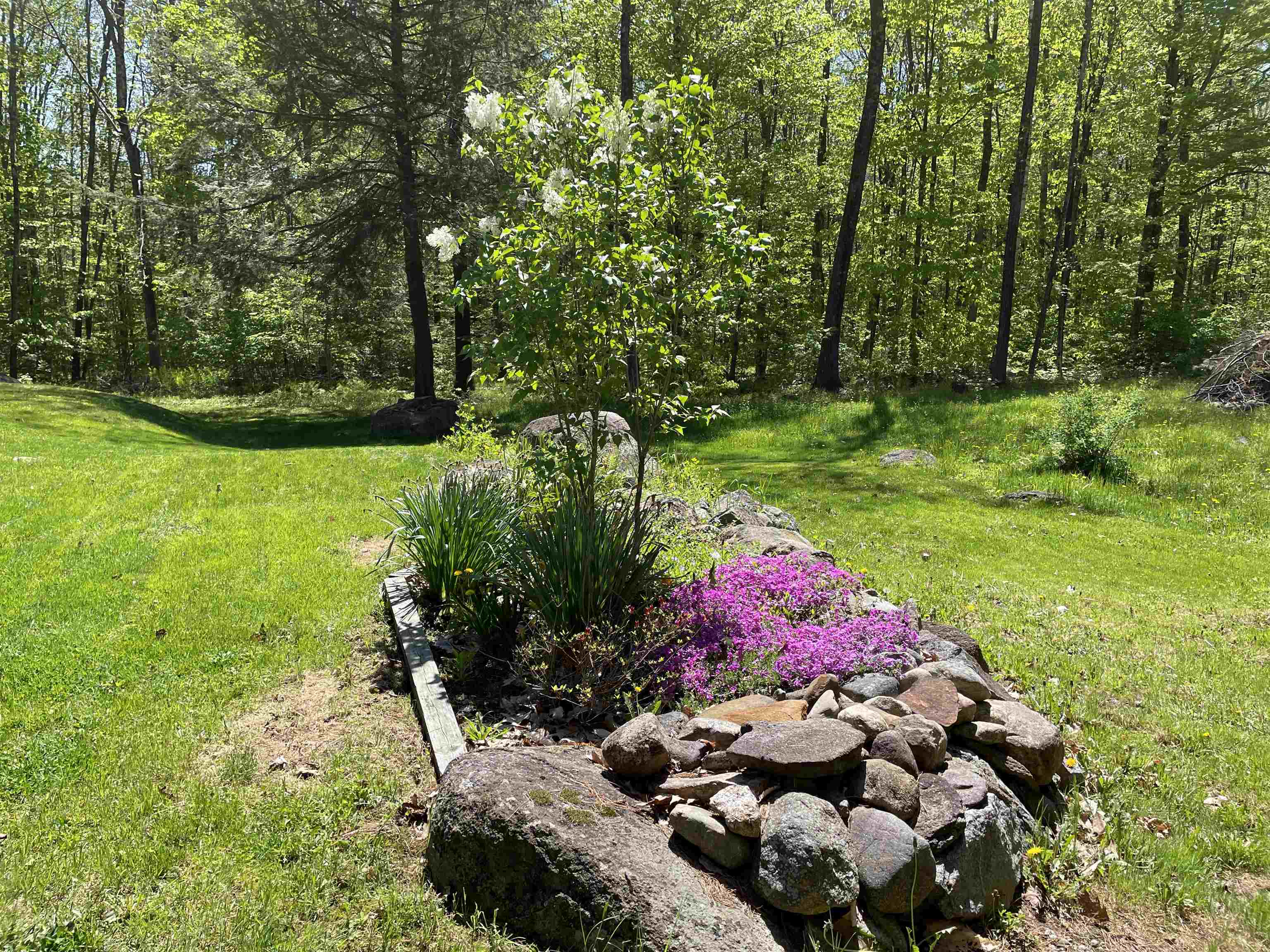 603 Old Turnpike Road Salisbury, NH 03268 - Photo 6 of 38 Gallery Image 6