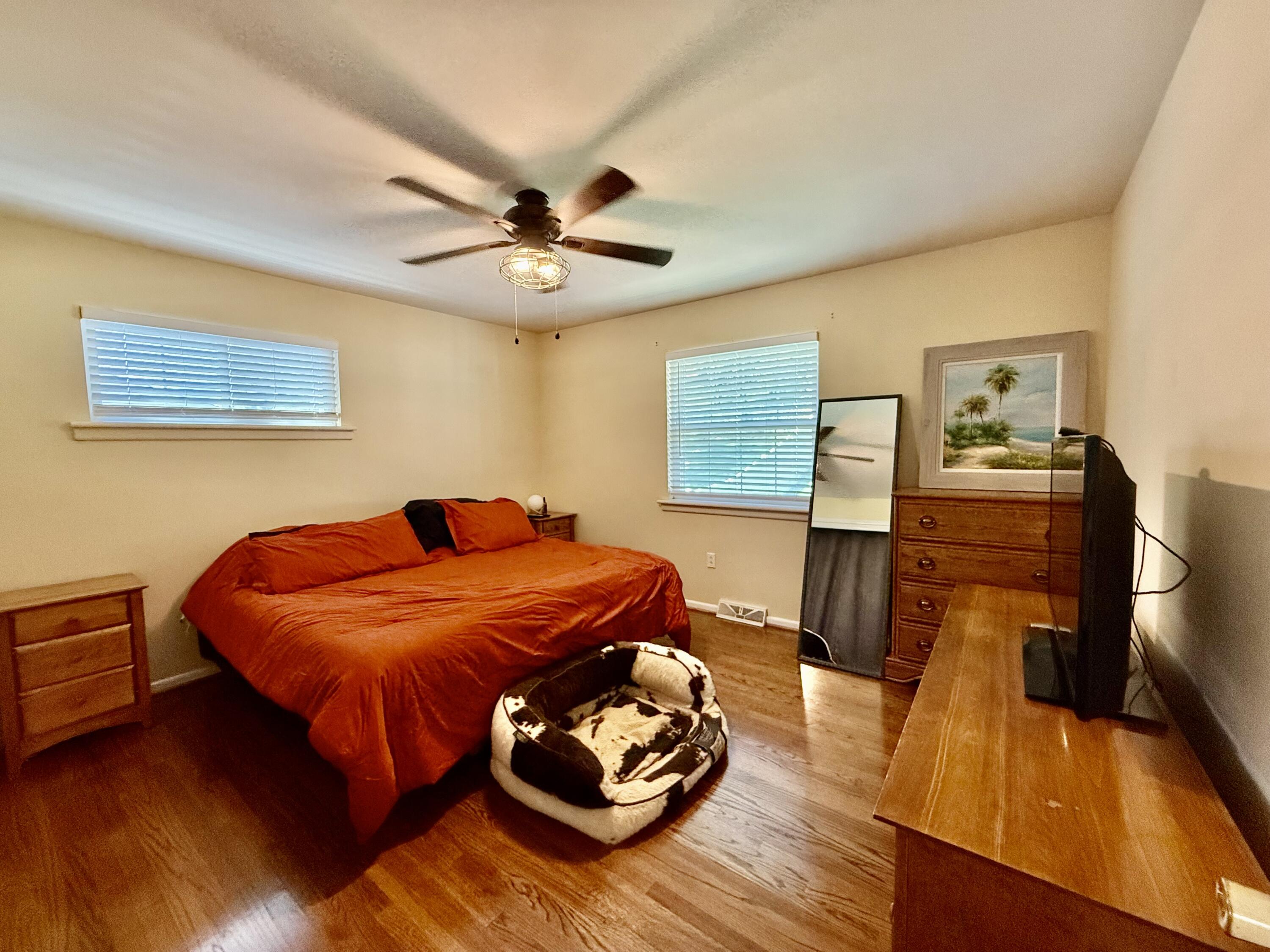 3865 Meadowlark Road Roanoke, VA 24018 - Photo 8 of 18 IMG_2060