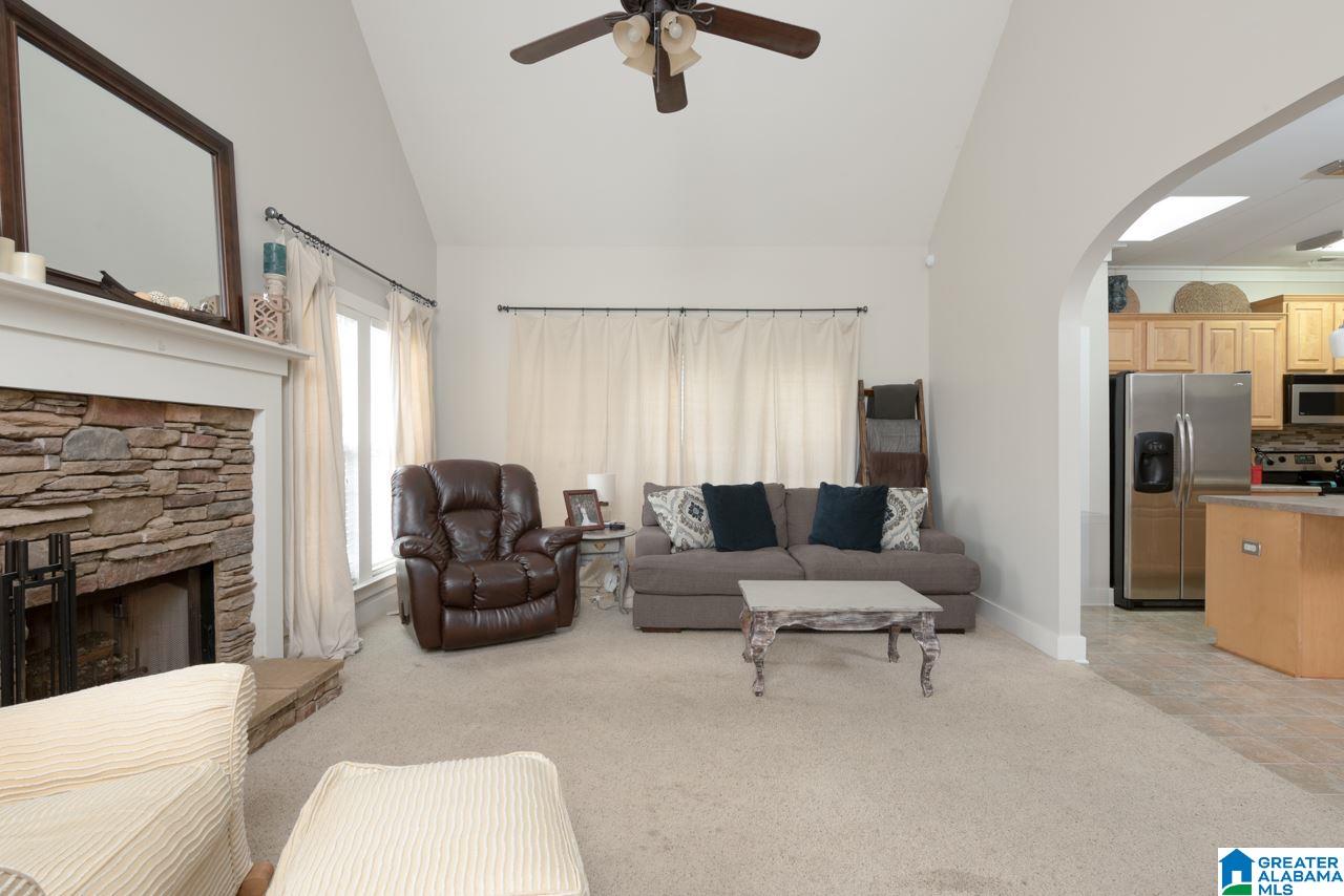 110 King Richards Way Calera, AL 35040 - Photo 5 of 40