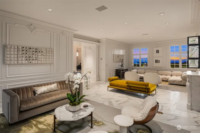 $26,500,000 | 1750 92nd Avenue Northeast, Clyde Hill, WA 98004